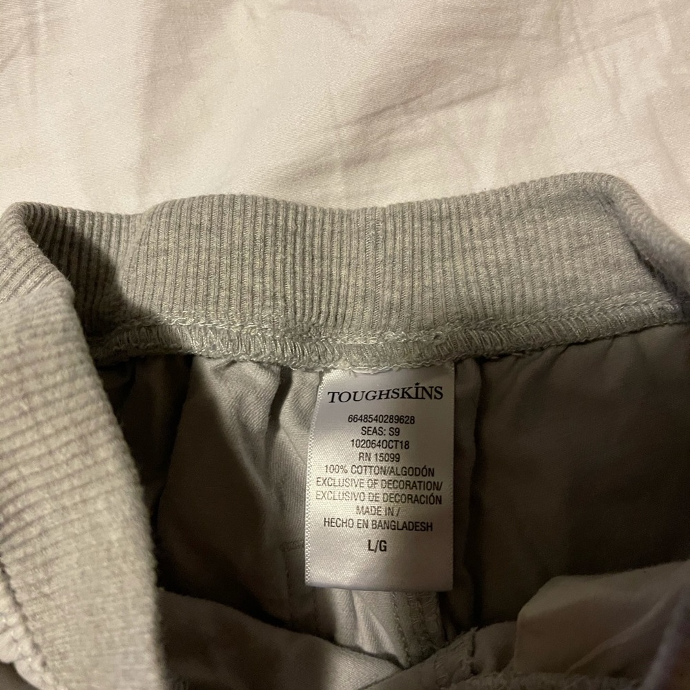Shorts - Picture 2 of 2